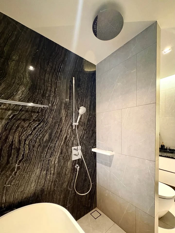 Condo for rent at The Reserve 61 Hideaway. Beautifully decorated unit with high-quality built-in furniture. Everything you need is here. You won't wan