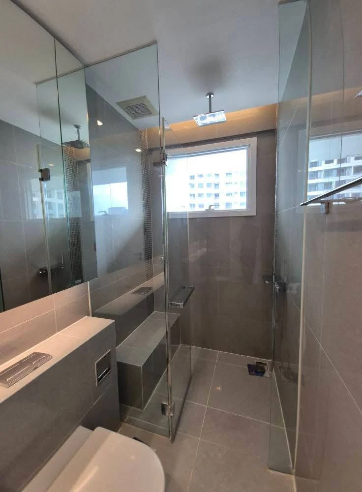 Condo for rent at The Saint Residences. Large and comfortable unit with ample living space on the 34th floor, offering beautiful views. You definitely