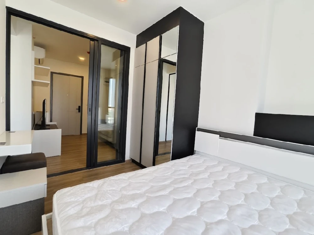 Condo for rent: The STAGE Mindscape Ratchada - Huai Khwang. Ready to move in, fully furnished. Book now!
