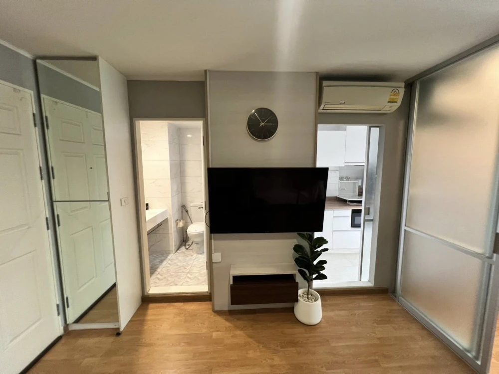 Condo for rent U Delight Huai Khwang, ready to move in, fully furnished, you must hurry to reserve now.