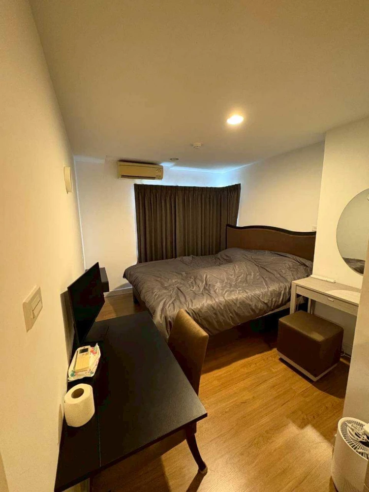 Condo for rent at Whizdom Punnawithi. Spacious and comfortable unit with plenty of usable space. Book now! Don't miss out!
