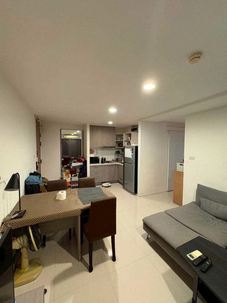 Condo for rent at Whizdom Punnawithi. Spacious and comfortable unit with plenty of usable space. Book now! Don't miss out!