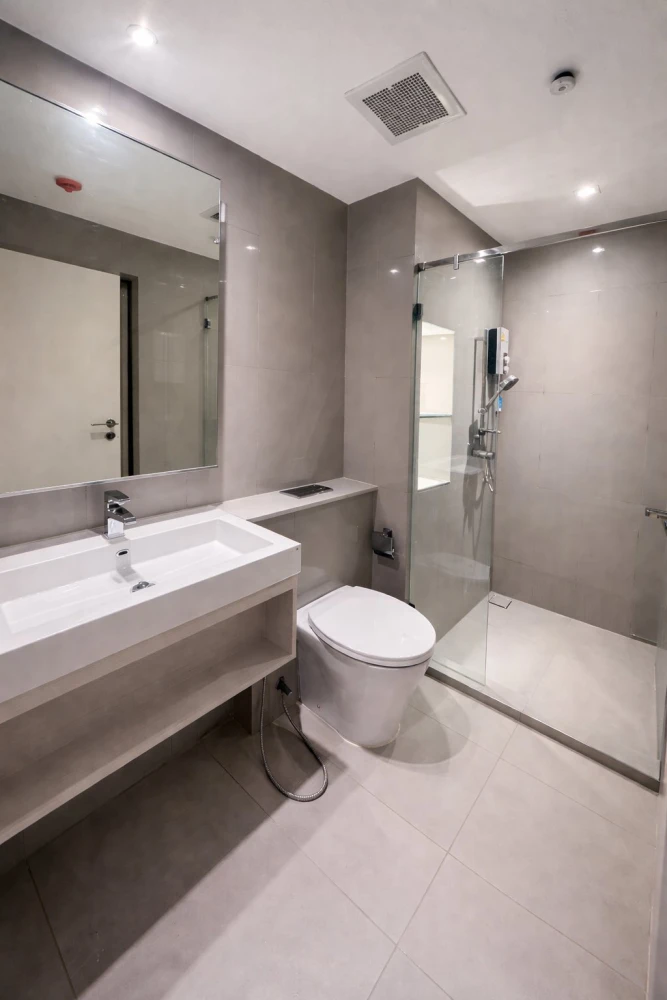 Condo for rent at Whizdom Station Ratchada–Thapra. Large and comfortable unit with ample living space. Book now before it's too late!