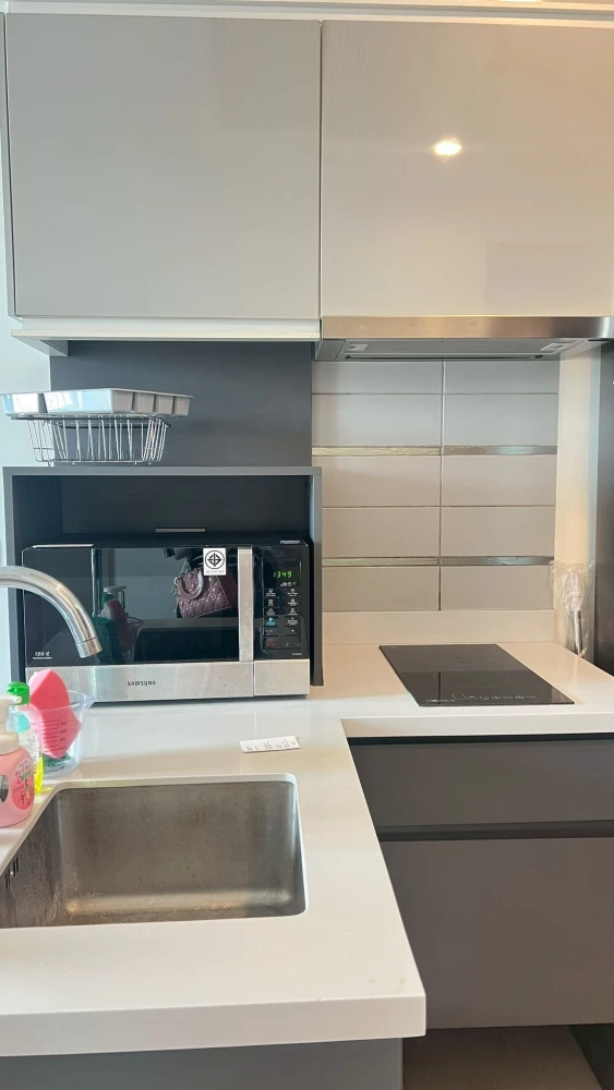 Condo for rent, Wyne Sukhumvit, 11th floor, beautiful view, beautifully decorated, ready to move in, just bring your belongings and move in. You must