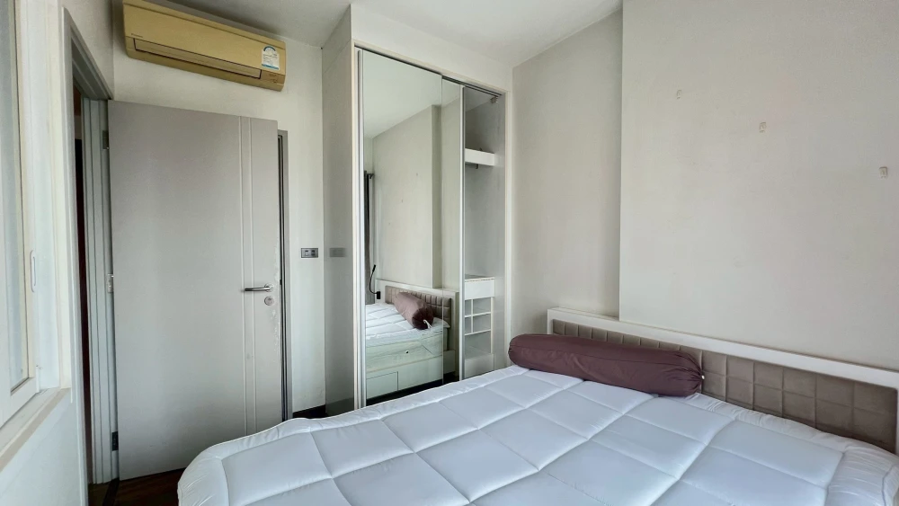 Condo for rent, Wyne Sukhumvit, 11th floor, beautiful view, beautifully decorated, ready to move in, just bring your belongings and move in. You must