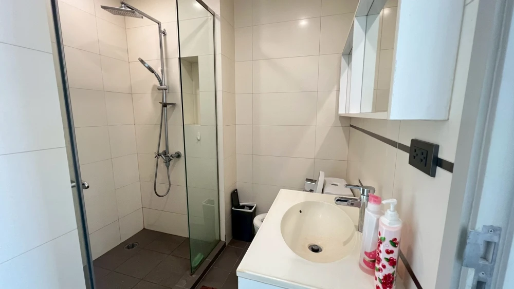 Condo for rent, Wyne Sukhumvit, 11th floor, beautiful view, beautifully decorated, ready to move in, just bring your belongings and move in. You must