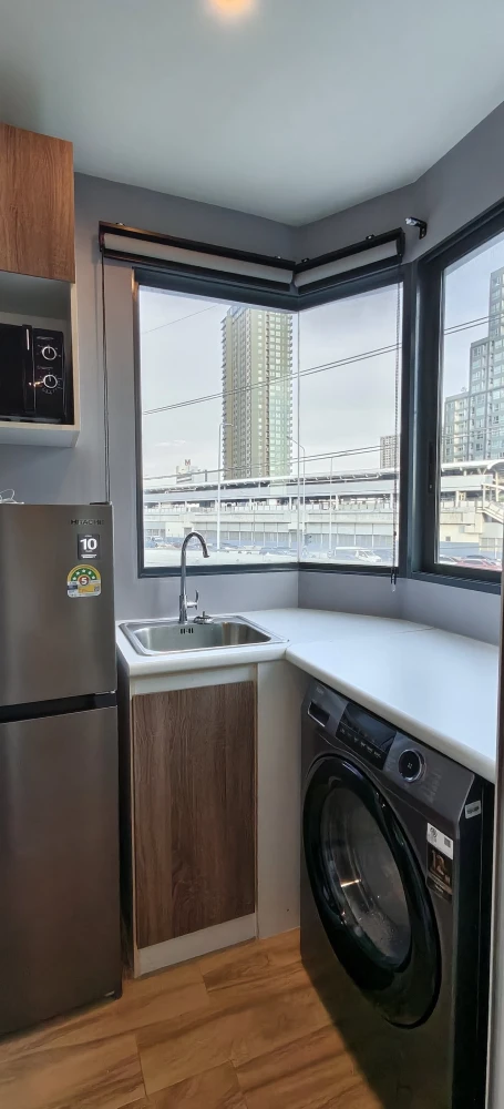 Condo for rent at Zelle Plus Talat Phlu Station. Move-in ready—fully furnished and equipped with all appliances. Book it now—don't miss out!
