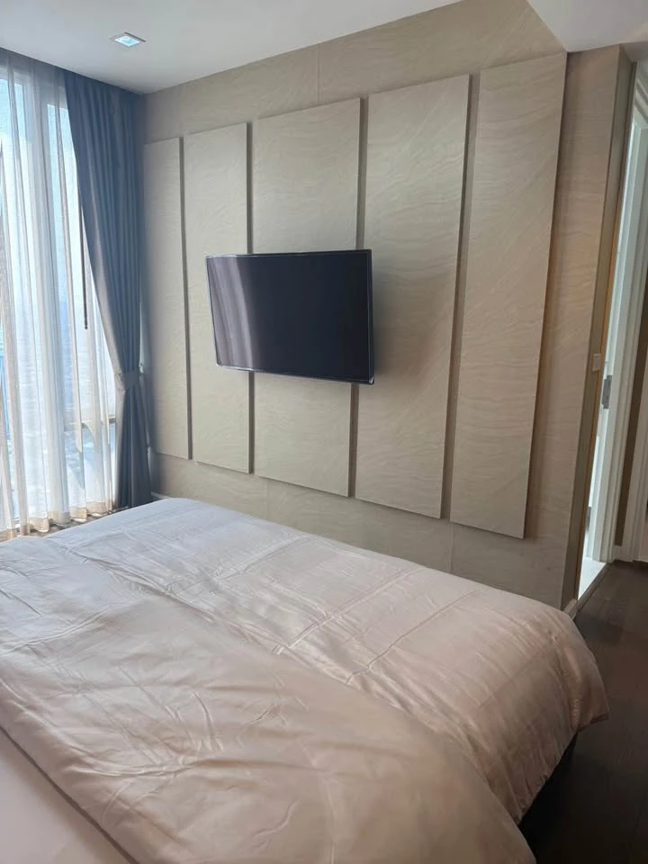Condo for rent, Nara 9 by Eastern Star. Beautifully decorated unit with amazing built-in furniture. You'll regret missing out!