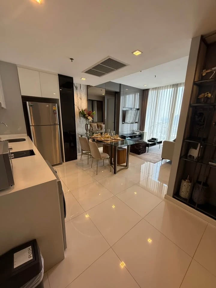 Condo for rent, Nara 9 by Eastern Star. Beautifully decorated unit with amazing built-in furniture. You'll regret missing out!
