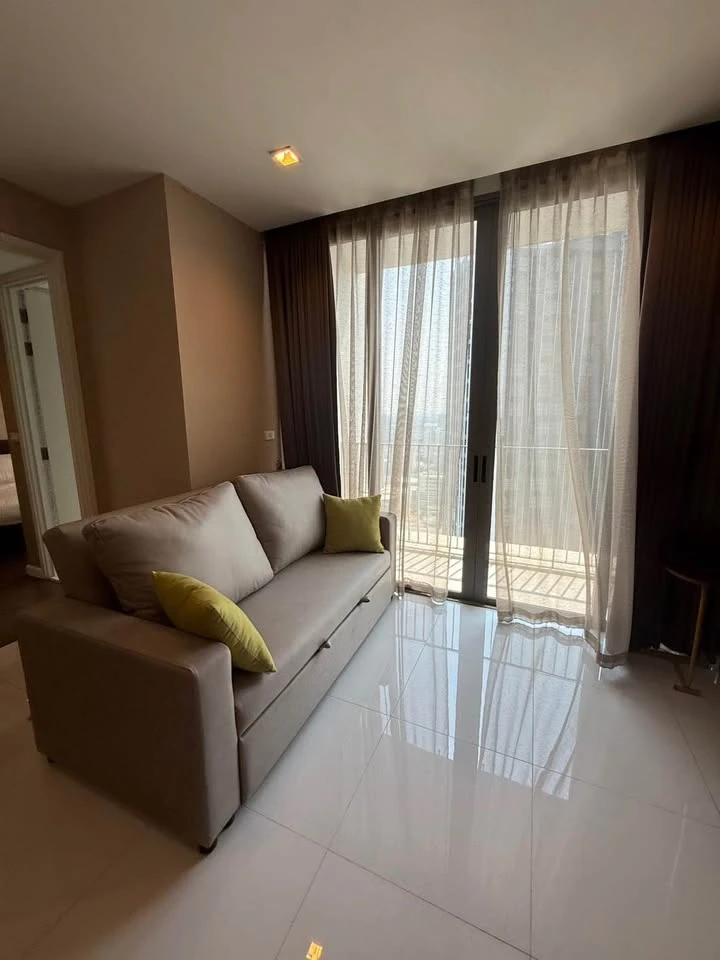 Condo for rent, Nara 9 by Eastern Star. Beautifully decorated unit with amazing built-in furniture. You'll regret missing out!