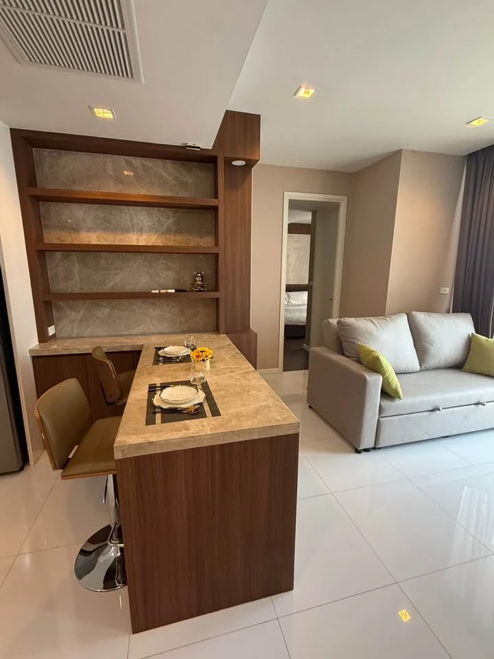Condo for rent, Nara 9 by Eastern Star. Beautifully decorated unit with amazing built-in furniture. You'll regret missing out!