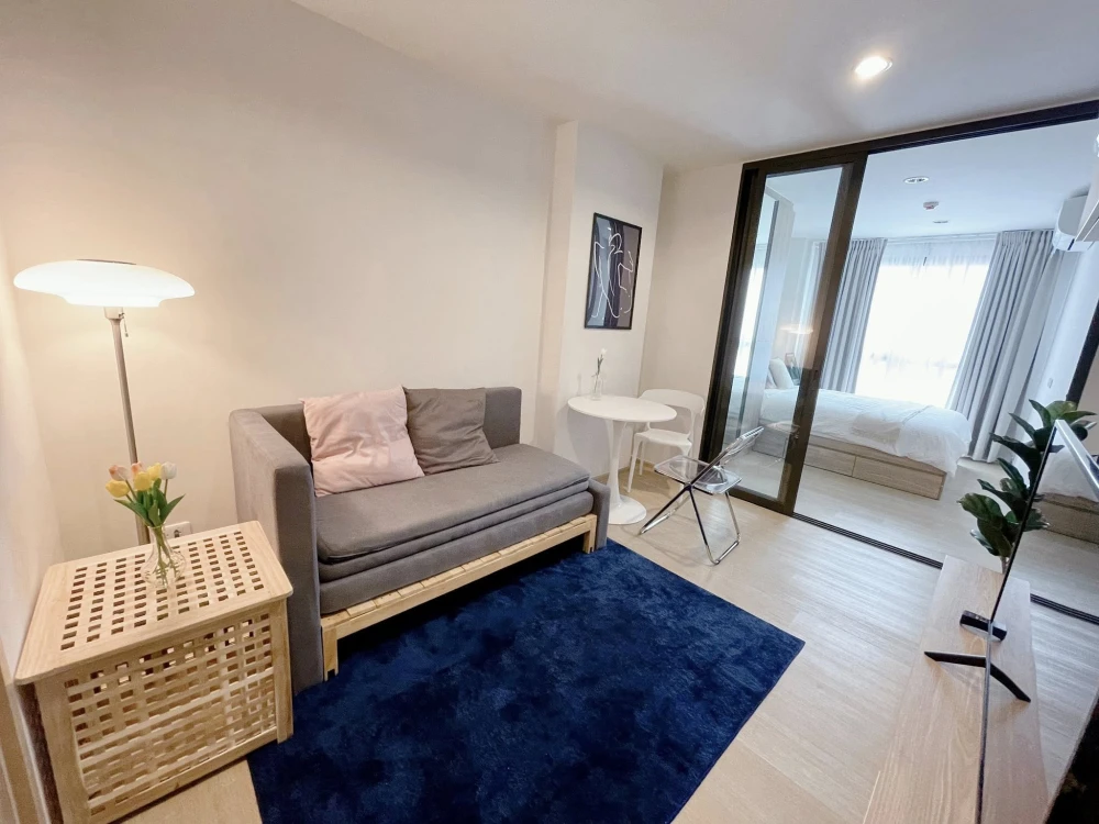 Condo for rent, The Excel Hideaway Sukhumvit 71, 6th floor, corner unit, city view, bright and airy with no tall buildings obstructing the view, good
