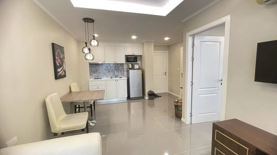 Condo for rent: The Orient Jomtien Resort & Spa (Jomtien), bright and spacious room, separate areas, beautifully decorated, hurry and book now.