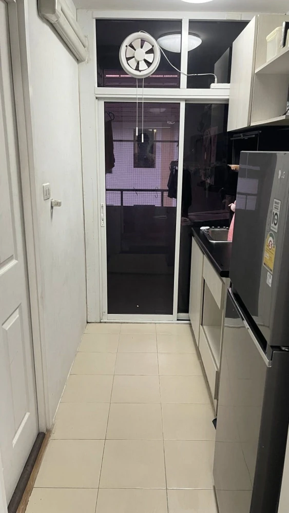 Condo for rent, Plum Phaholyothin 89. Ready to move in, well-partitioned and zoned. Great value, you'll regret missing out!