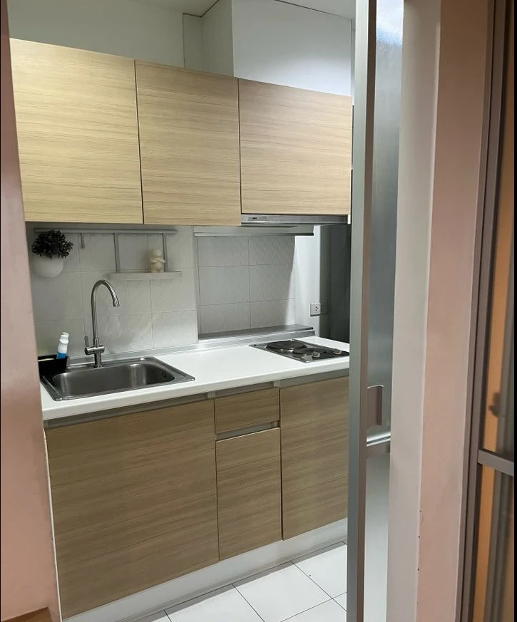 Condo for rent, U-Line @ Bang Sue, separate rooms, great price, complete here, hurry and book now.