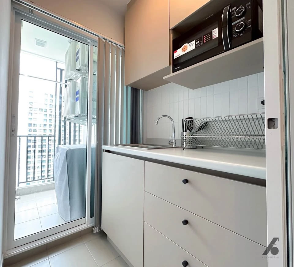 Condo for rent, Regent Home Bangna. Fully furnished and ready to move in. Complete amenities. Book today! Don't miss out!
