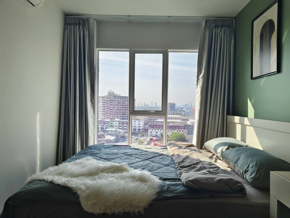 Condo for rent, Regent Home Bangna. Fully furnished and ready to move in. Complete amenities. Great price. Book now, don't miss out!