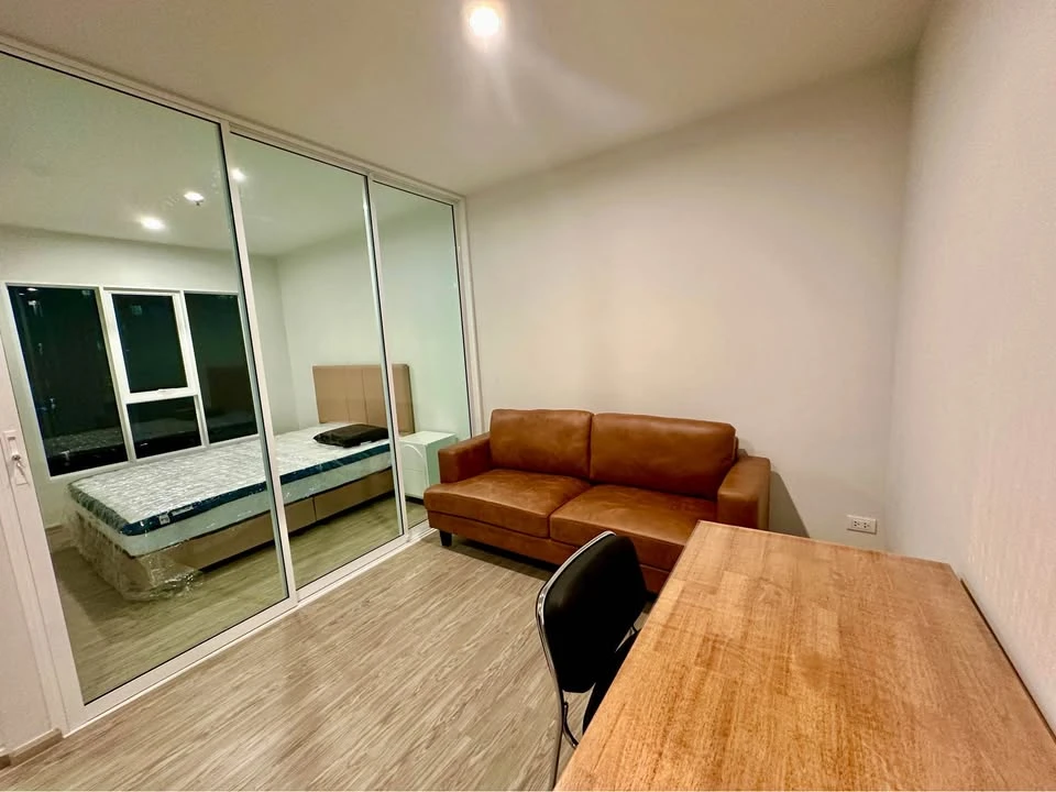Condo for rent at Regent Home Bangna. This inviting unit comes fully furnished and equipped with all appliances—just bring your personal belongings an