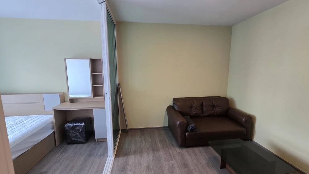 Condo for rent, Regent Home Bangna. Ready to move in, fully furnished. Great price! Book now, don't miss out! images