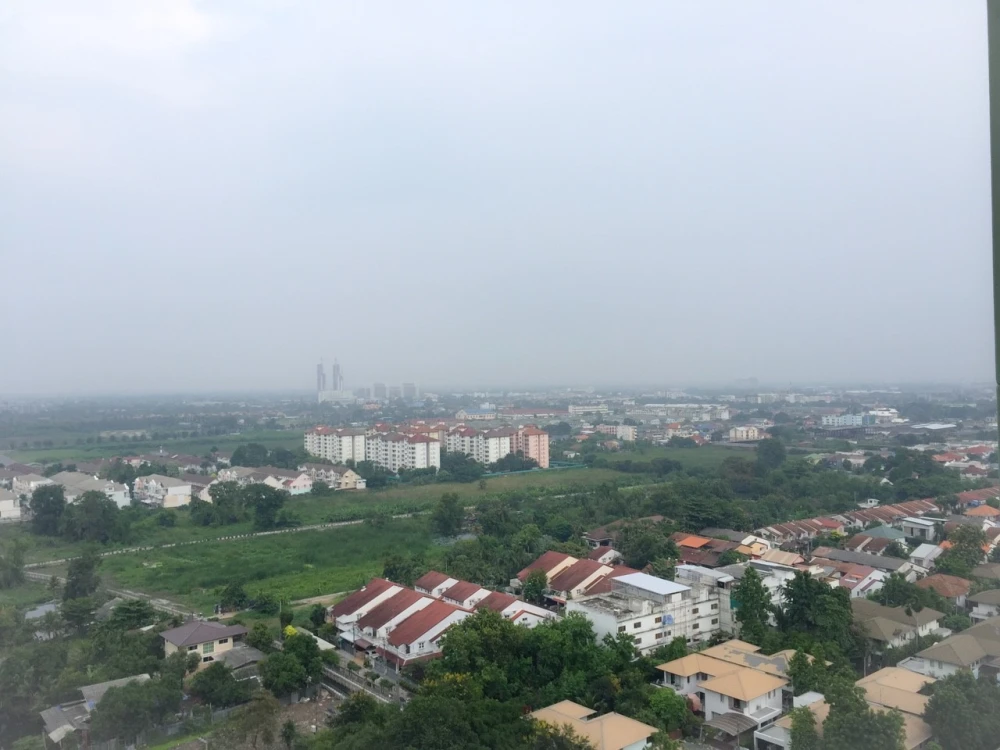 Condo for rent: Lumpini Park Rattanathibet-Ngamwongwan. Separate rooms, well-divided zones. Good price. Come reserve now!