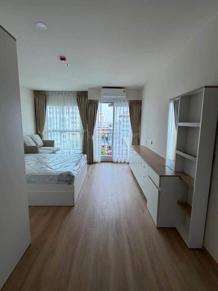 Condo for rent at Lumpini Ville Charan-Fai Chai. A lovely unit, fully furnished and equipped with all appliances. Reasonably priced—book now!