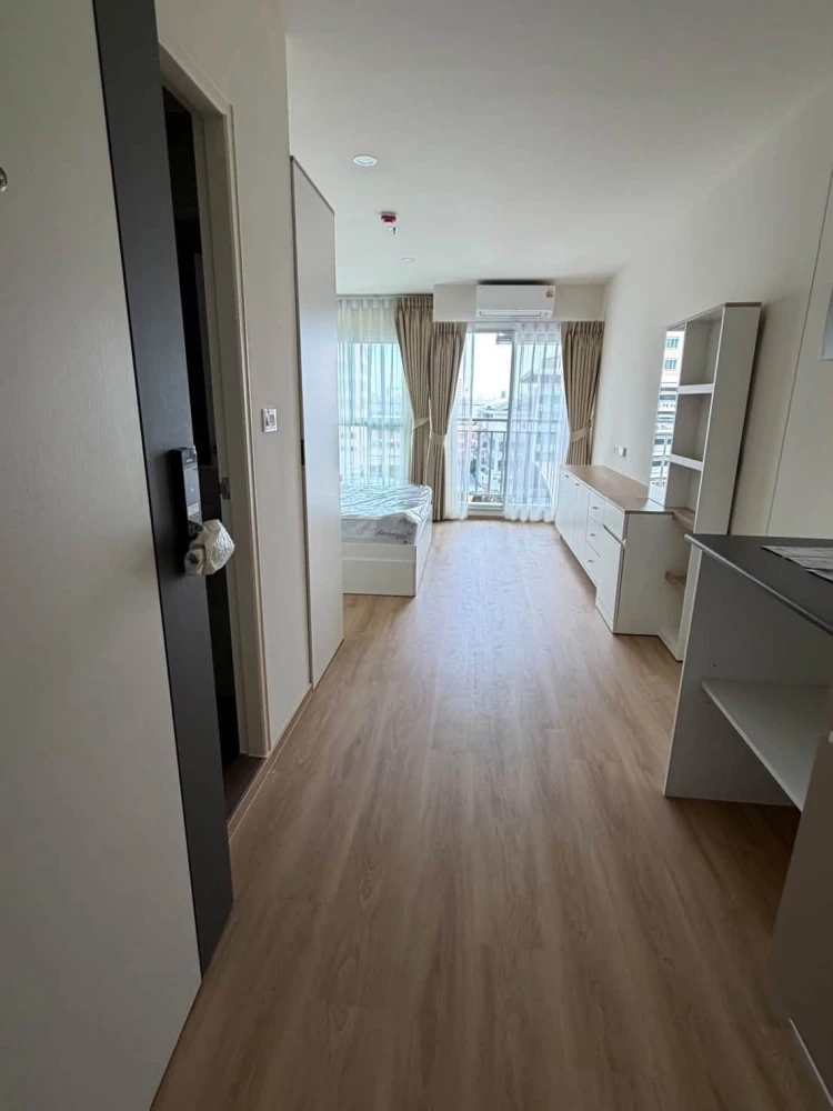 Condo for rent at Lumpini Ville Charan-Fai Chai. A lovely unit, fully furnished and equipped with all appliances. Reasonably priced—book now!