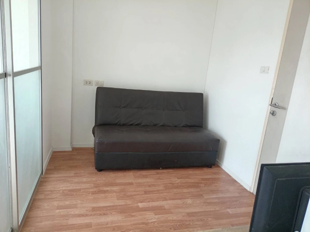 Condo for rent at Lumpini Ville Ratchaphruek-Bang Waek. Ready to move in, fully furnished. Affordable price. Book now!