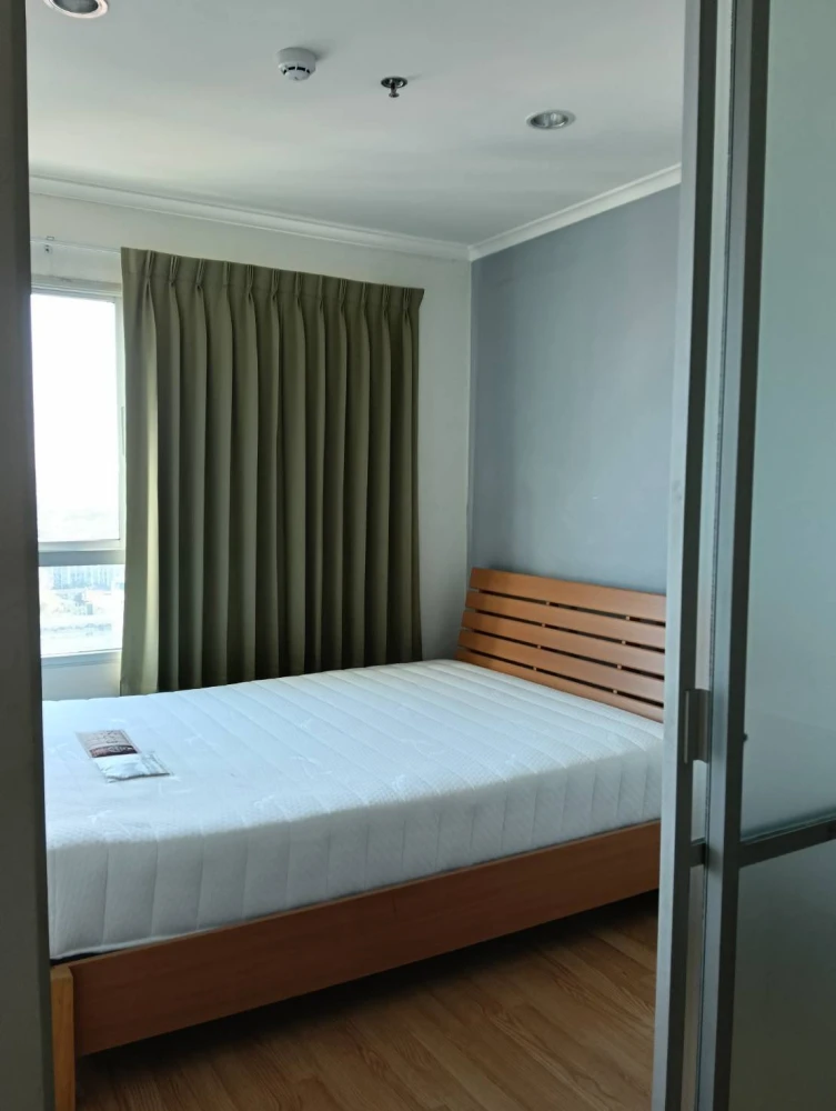 Condo for rent, Lumpini Ville Lat Phrao-Chok Chai 4, 18th floor, high view, well-separated rooms, hurry and come reserve now.