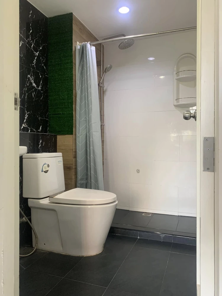 Condo for rent, Lumpini Place Narathiwat 24, corner room, private, not expensive, you must hurry to reserve before you miss out.