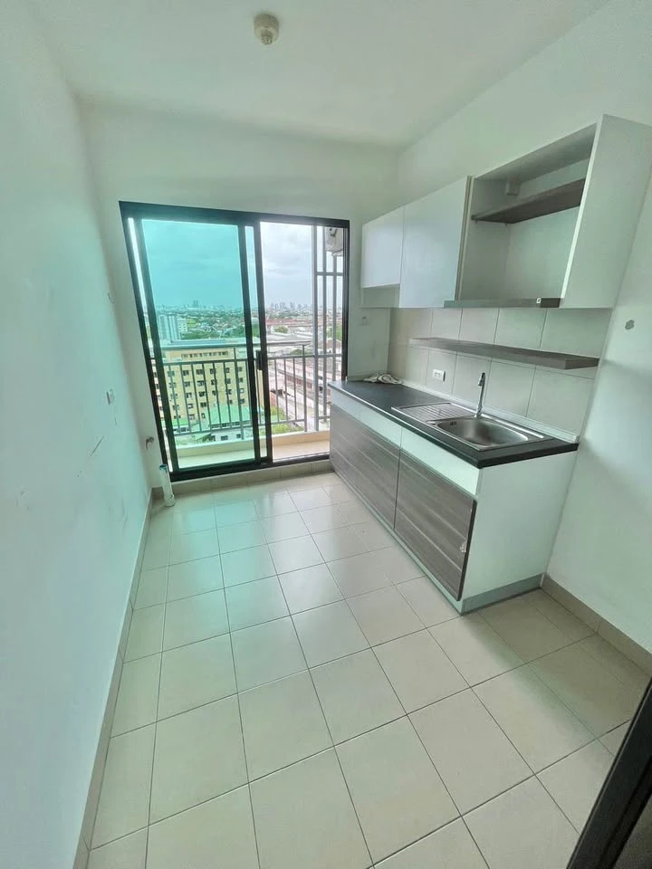 Condo for rent, Supalai Loft Chaengwattana, ready to move in, complete facilities, book now, don't delay.