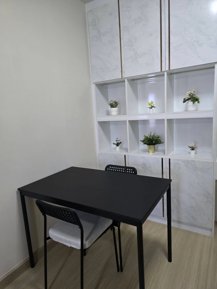 Condo for rent, Supalai Veranda Rama 9. Spacious unit with ample living space and complete amenities. Book now!