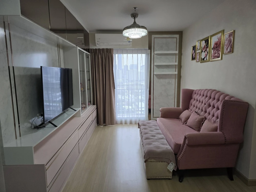 Condo for rent, Supalai Veranda Rama 9. Spacious unit with ample living space and complete amenities. Book now!