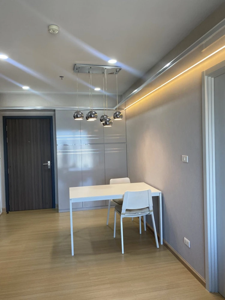 Condo for rent: Supalai Veranda Ramkhamhaeng – Large room, 59 sq m, high floor, beautiful open view. You must come and reserve now. Don't miss out!