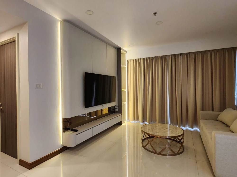 Condo for rent, Supalai Premier Charoen Nakhon, corner unit, view of the Chao Phraya River bend and Icon Siam, fully furnished and ready to move in. B