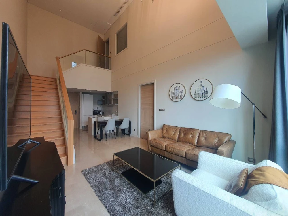 Condo for rent, Sindhorn Residence, 2 bedrooms, 2 bathrooms, beautiful view, good value