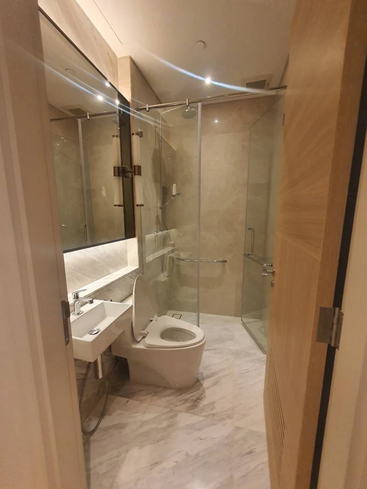 Condo for rent, Sindhorn Residence, 2 bedrooms, 2 bathrooms, beautiful view, good value