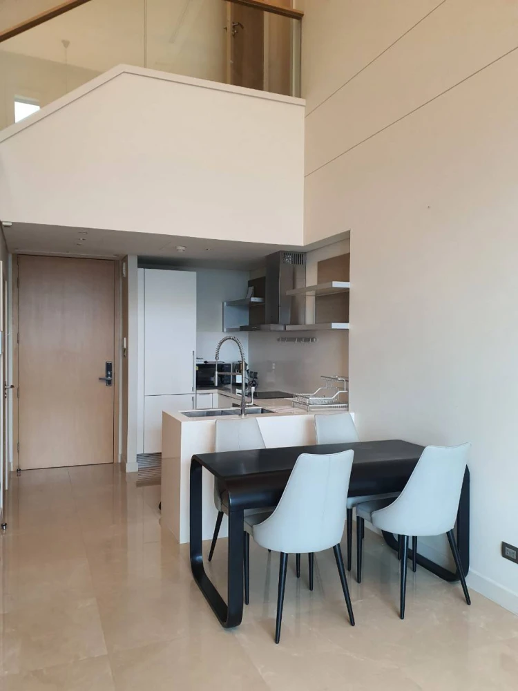 Condo for rent, Sindhorn Residence, 2 bedrooms, 2 bathrooms, beautiful view, good value