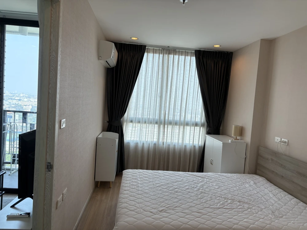 Condo for rent, Artemis Sukhumvit 77, spacious room, lots of usable space, 28th floor, high view, hurry and reserve.