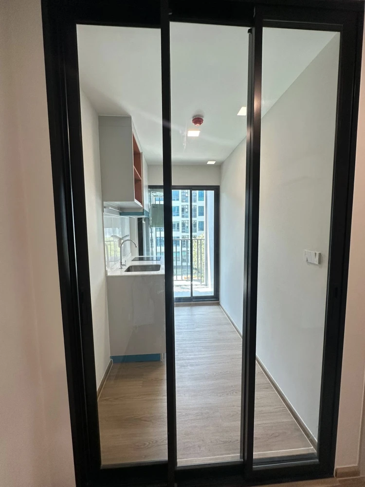 Condo for rent, K-Fluminus Bangmod. Ready to move in. Everything you need is here. Just bring your belongings and you can move right in. You don't wan