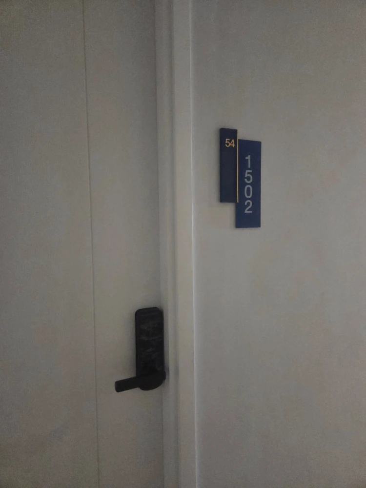 Condo for rent, Denim Chatuchak, 1 Bedroom plus, 20th floor, swimming pool view, fully furnished, appliances included. You'll regret it if you don't r