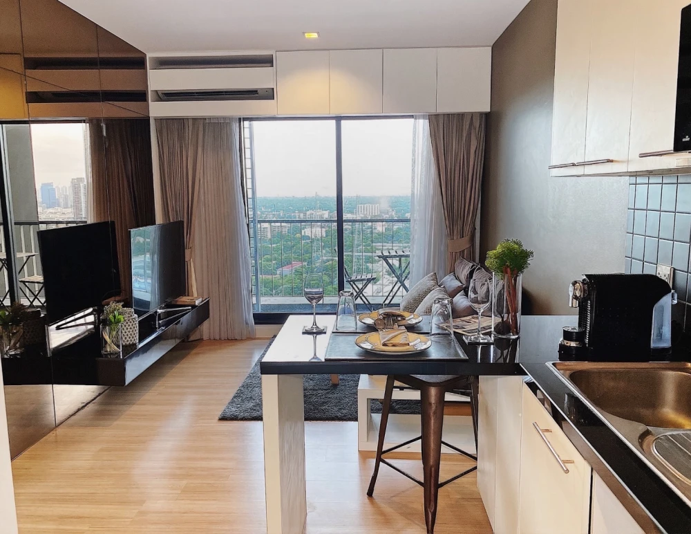 Condo for rent, The Seed Mingle, Sathorn-Suanplu, 28th floor, beautiful decoration, ready to move in.