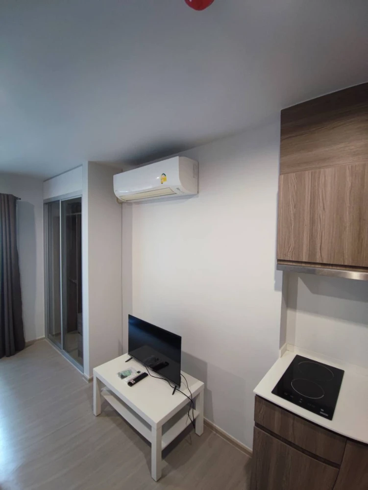 Condo for rent, The Parkland Phetkasem 56, studio room, 20th floor, beautiful view, great price. If you don't reserve, you will regret it.