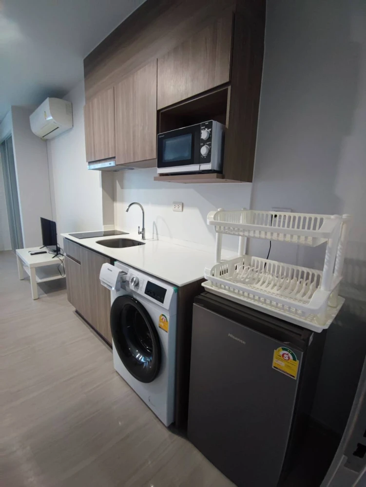 Condo for rent, The Parkland Phetkasem 56, studio room, 20th floor, beautiful view, great price. If you don't reserve, you will regret it.