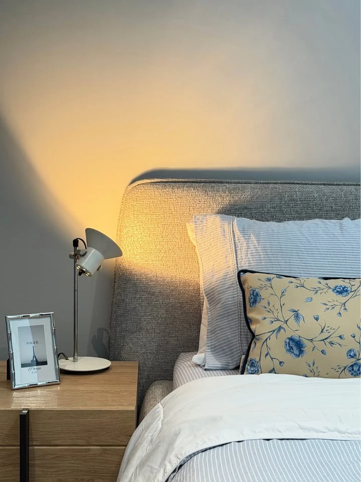 Condo for rent, The Loft Asoke. Ready to move in, fully furnished. Just bring your belongings and move in! Don't miss out!