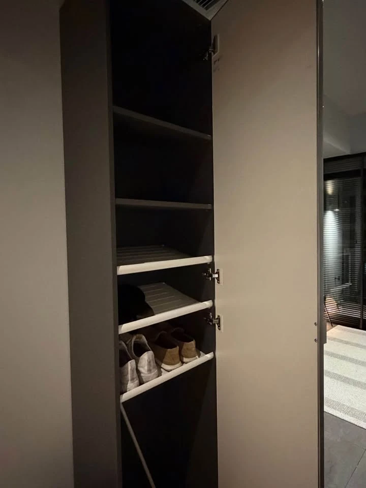 Condo for rent, The Loft Asoke. Ready to move in, fully furnished. Just bring your belongings and move in! Don't miss out!
