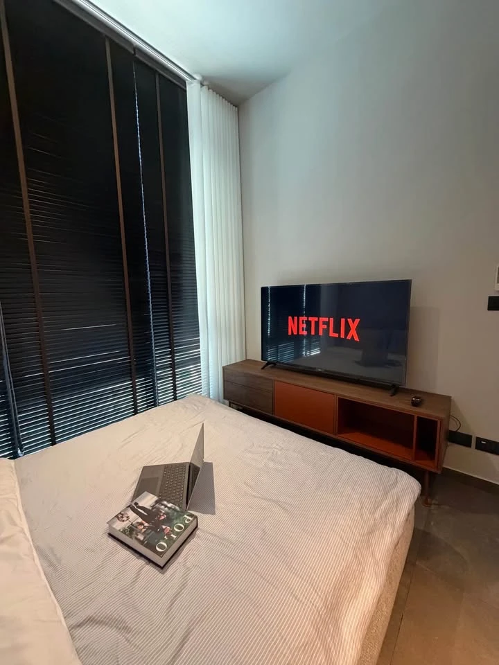 Condo for rent, The Loft Asoke. Ready to move in, fully furnished. Just bring your belongings and move in! Don't miss out!