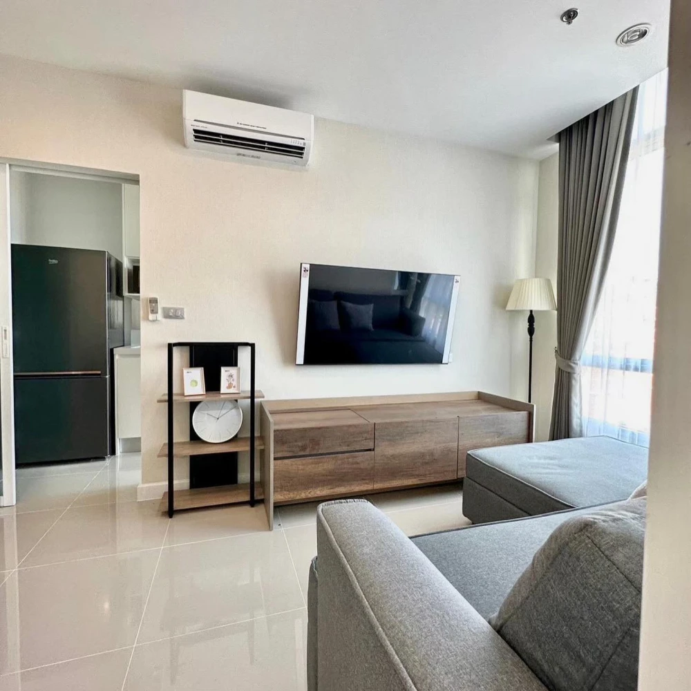 Condo for Rent – The Sky Sukhumvit Near BTS Udomsuk Corner Room