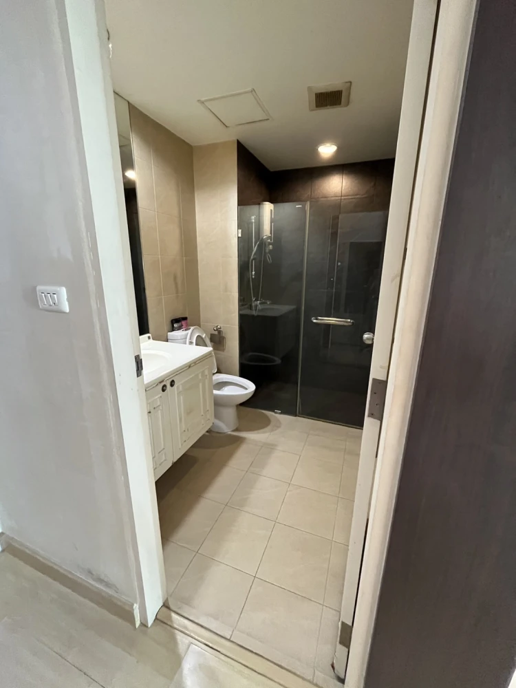 Condo for rent, The Station Sathorn-Bangrak, 2nd floor, fully furnished, ready to move in!!