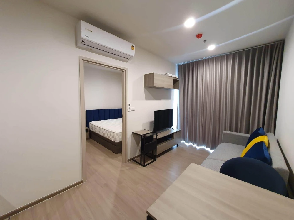 Condo for rent at The Base Phetchaburi-Thonglor. Move-in ready, fully equipped with amenities, and at a fantastic price—book now before it’s gone!