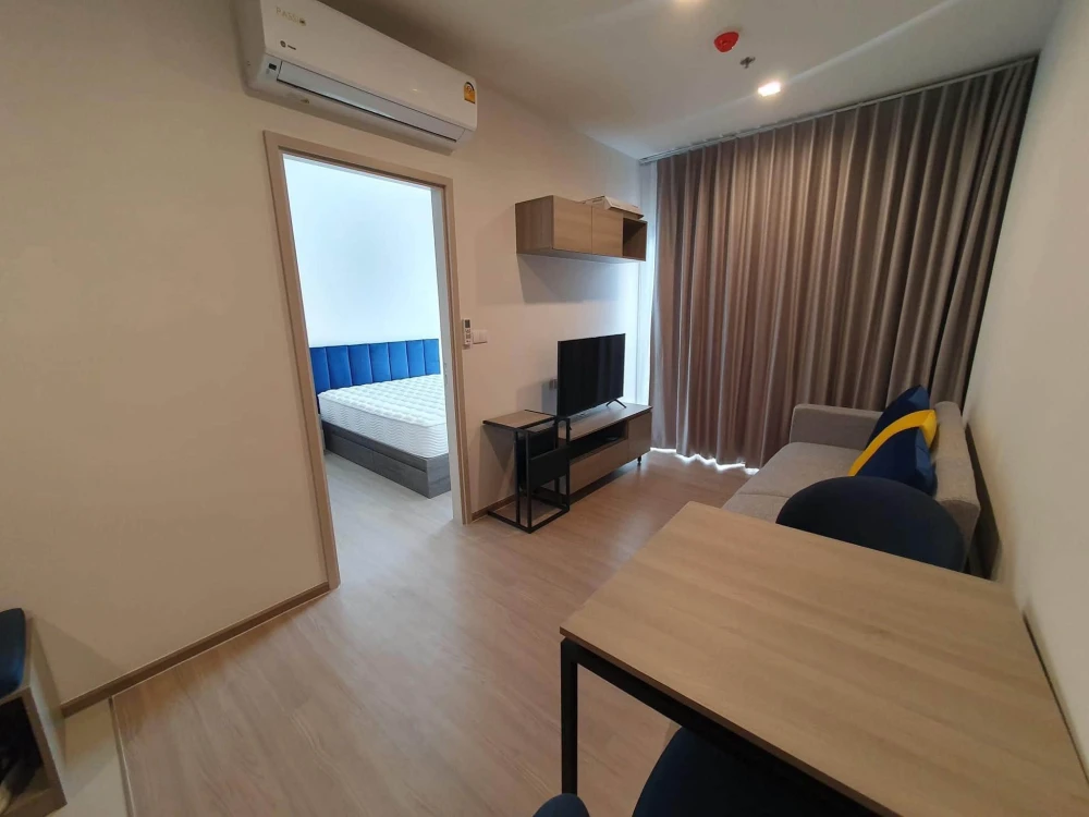 Condo for rent at The Base Phetchaburi-Thonglor. Move-in ready, fully equipped with amenities, and at a fantastic price—book now before it’s gone!